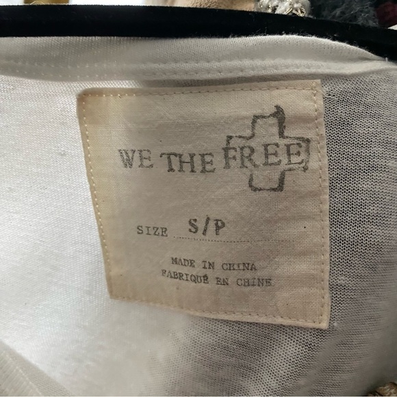 Free People Ragtime Raglan Embroidered Horse Dolman Sleeve top - Picture 13 of 14